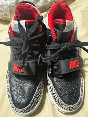 Nike Black, Red & White Retro Basketball Shoes